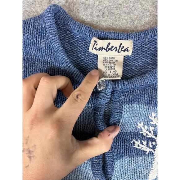 Vintage Timberlea Cardigan Womens L Striped Knit Winter Trees Cozy Warm Sweater - Picture 3 of 5
